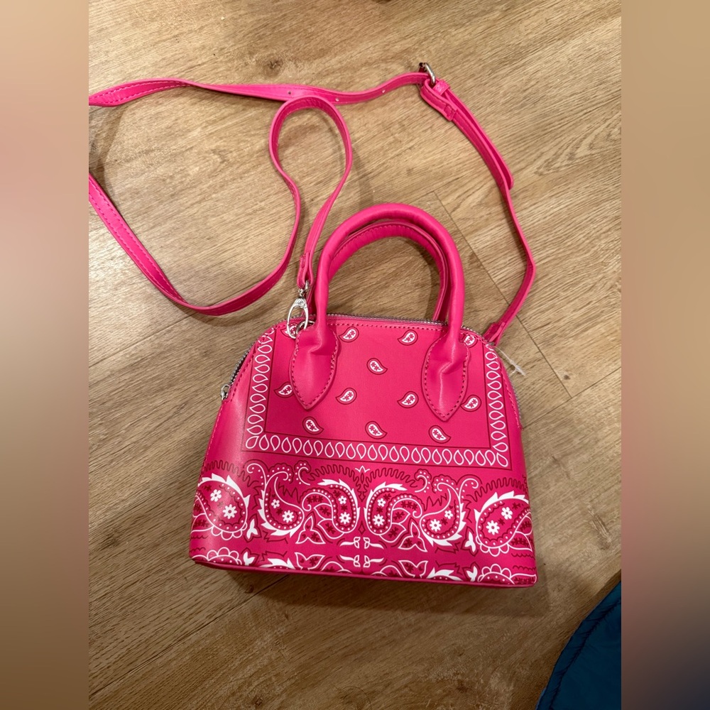 NWT Cute Pink Crossbody Purse